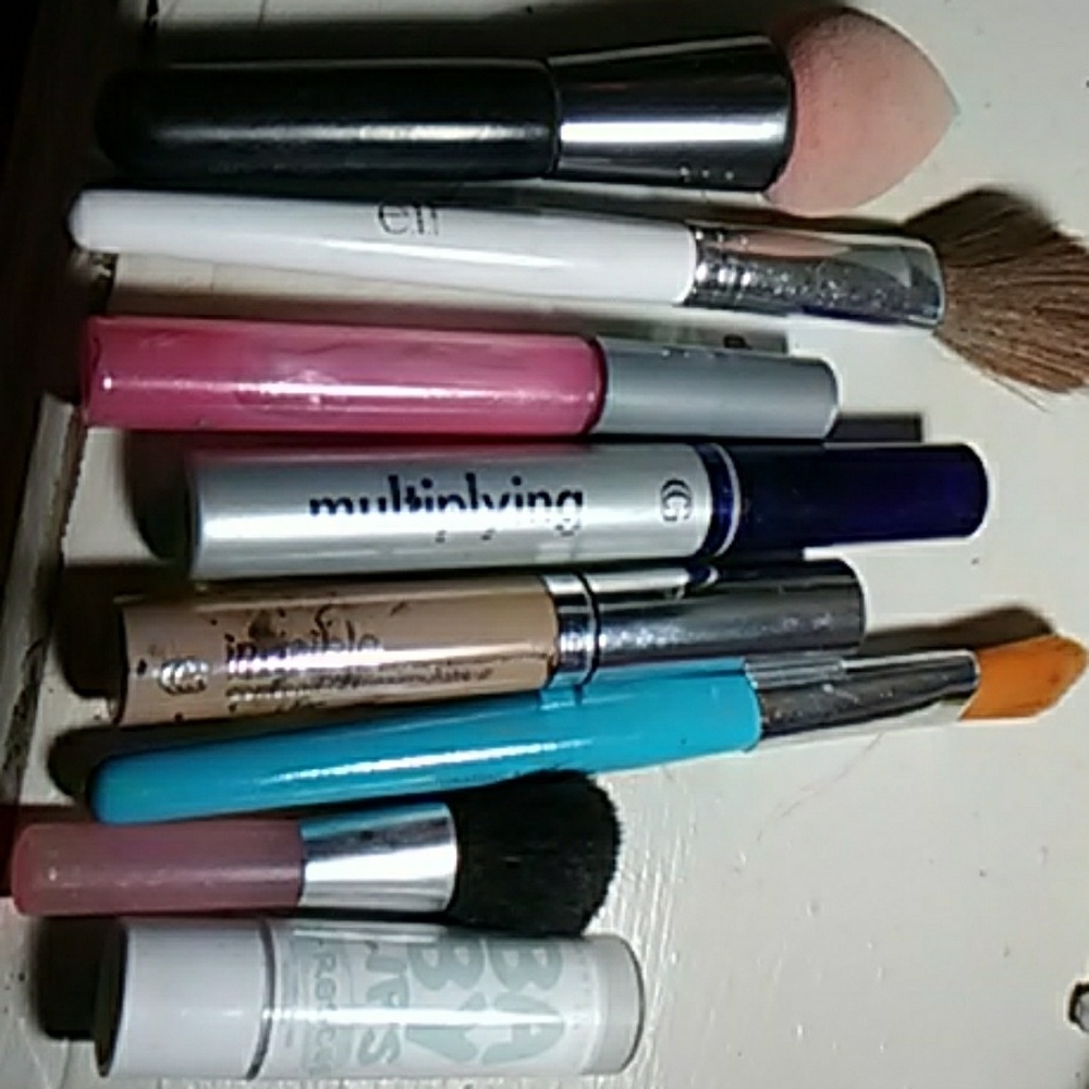 Bundle of used makeup.   Offers are appreciated